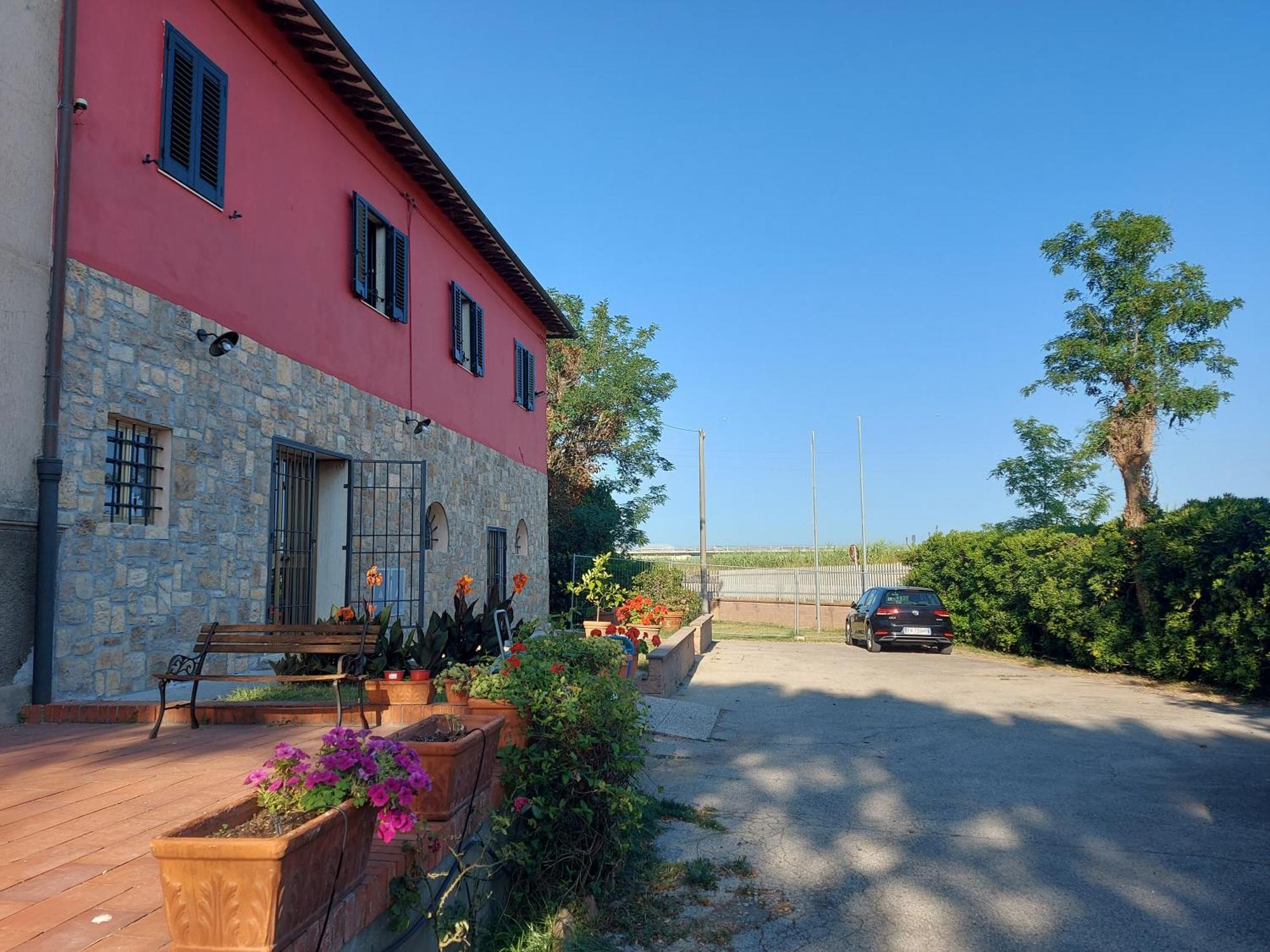 La Garitta - Tra E Livorno Free Parking Ac