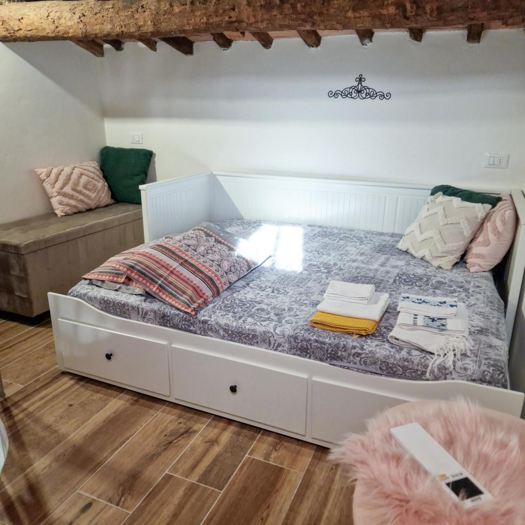 La Garitta - Tra E Livorno Free Parking Ac Guest house